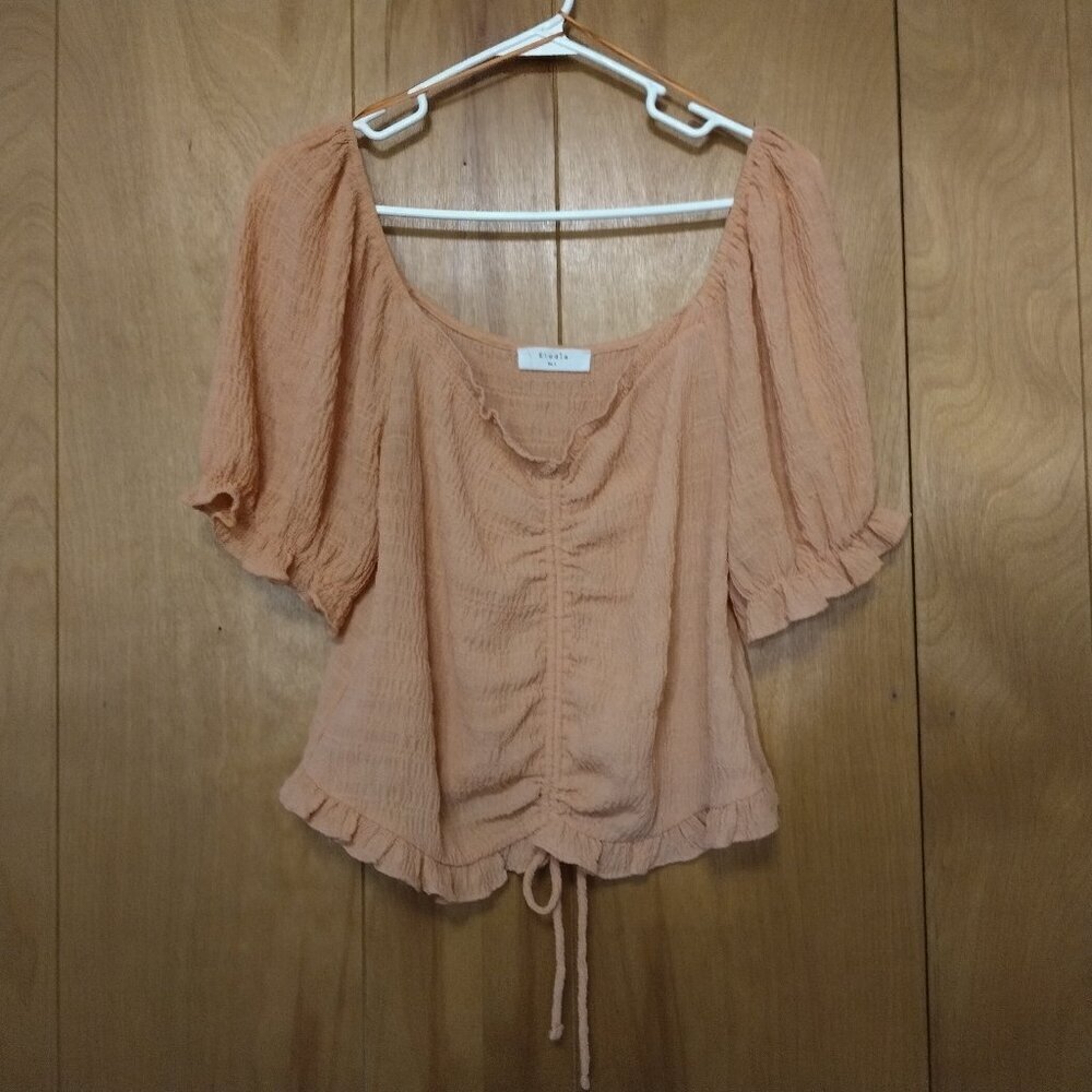 ELODIE Size Large Peach Side Zip Ruched Smocked Boho Top Short Sleeve Feminine